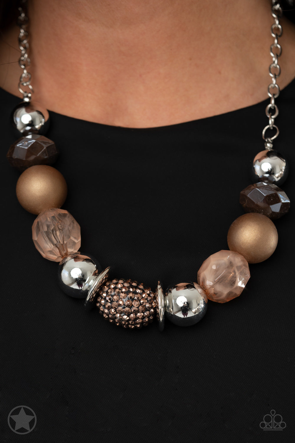 Paparazzi Necklace ♥ A Warm Welcome ♥ - Brown