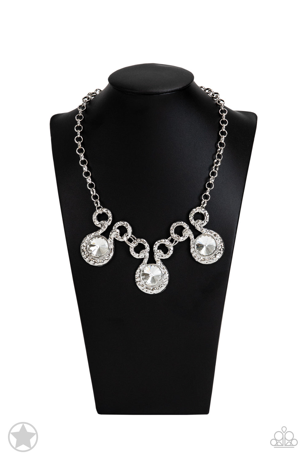 Paparazzi  Necklace ♥ Hypnotized ♥ - Silver