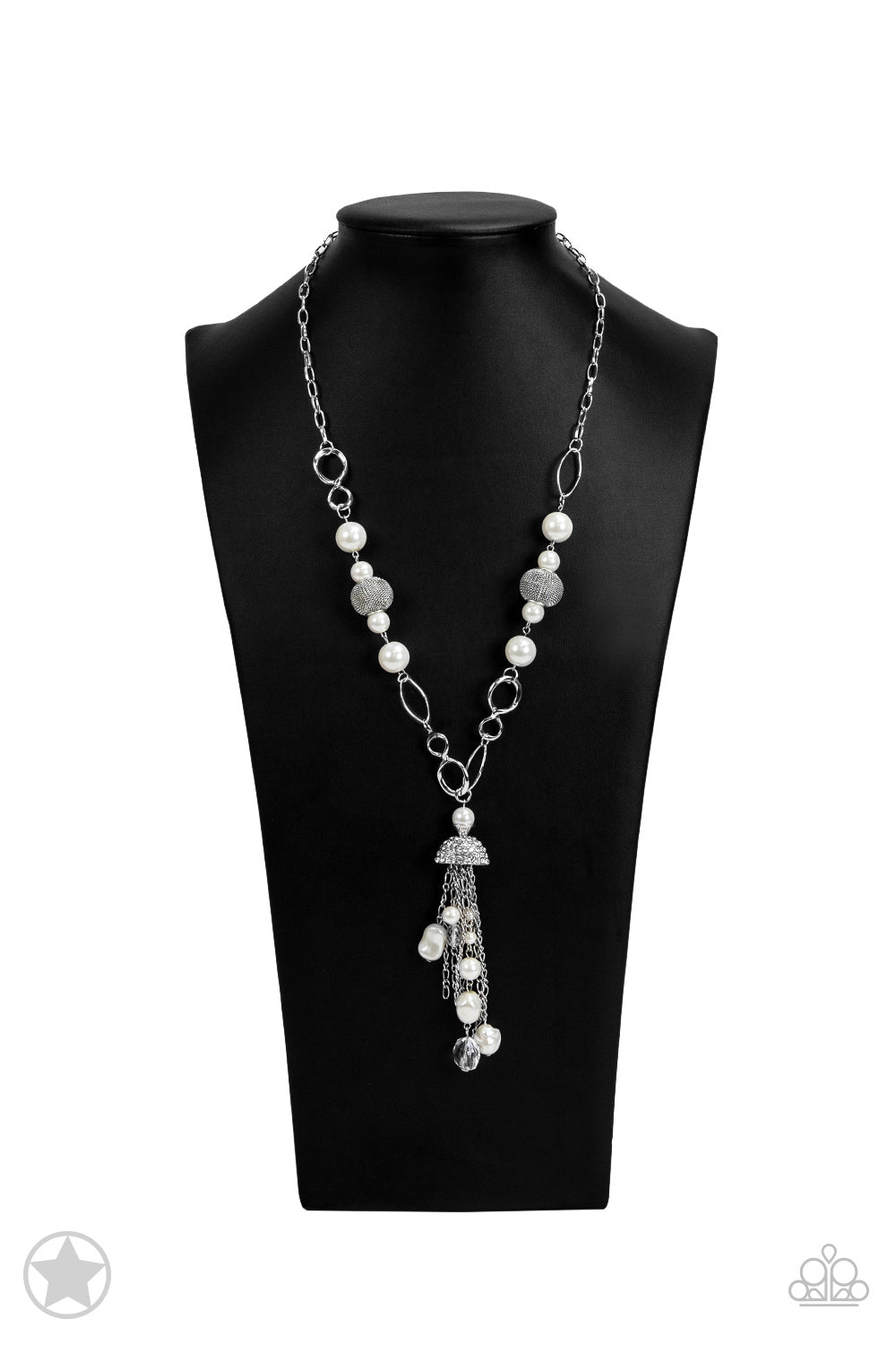 Paparazzi Necklace ♥ Designated Diva  ♥ - White