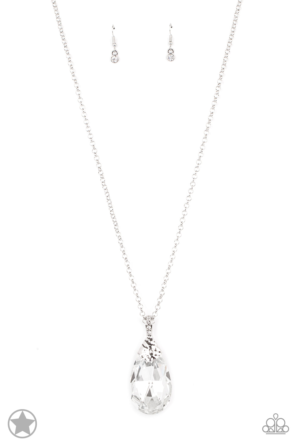 Paparazzi Necklace ♥  Spellbinding Sparkle ♥ - White