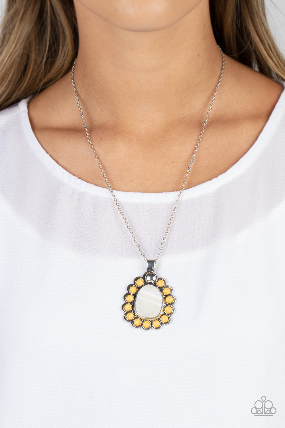 Paparazzi Necklace ~ Sahara Sea - Yellow