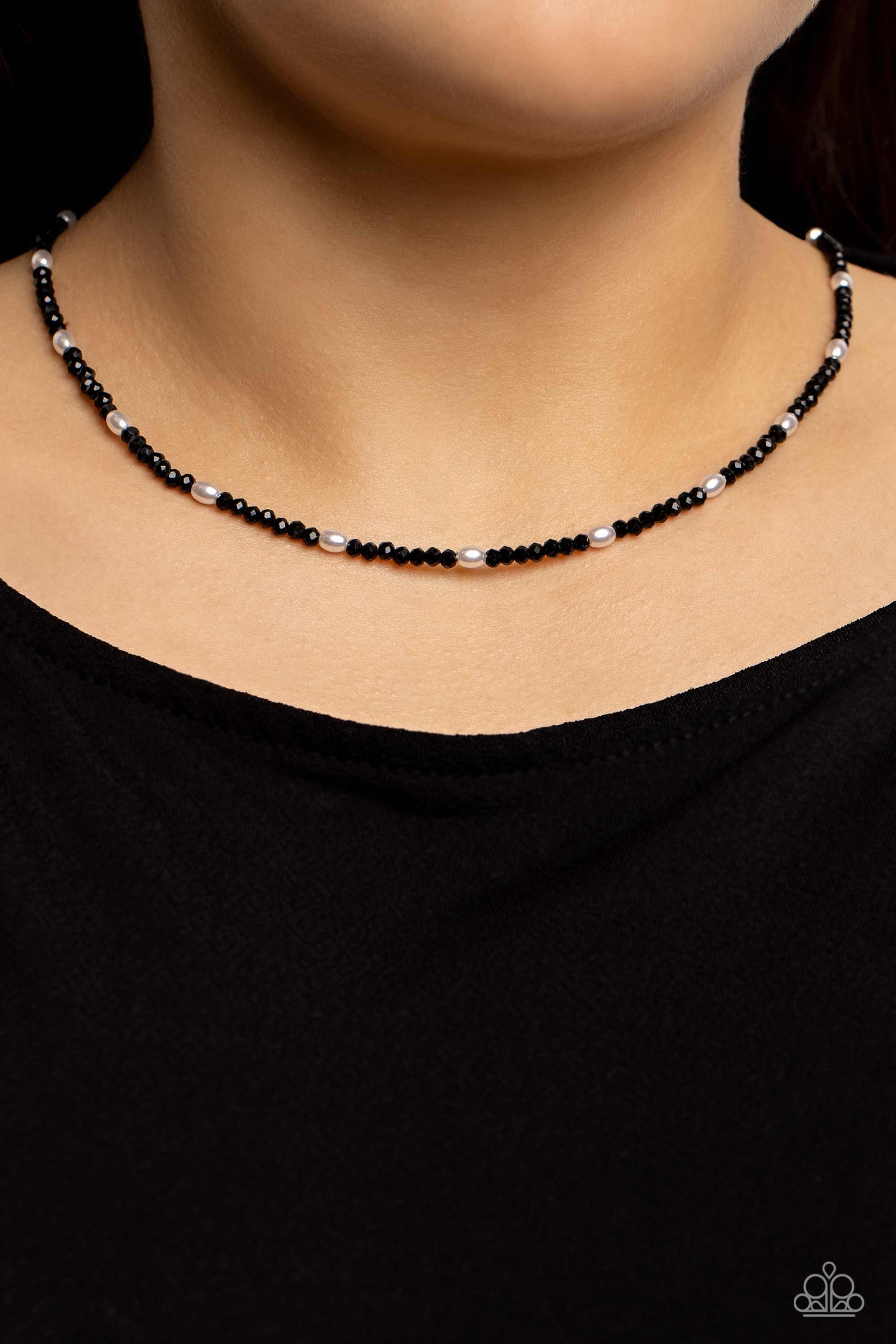 Paparazzi Necklace ~ Beaded Blitz - Black